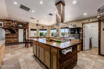 6931 E Cam Garcia, Sierra Vista, AZ 85650 - Photo 12