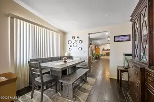 8908 E Maple Leaf Dr, Tucson, AZ 85710 - Photo 18