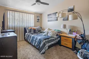 8908 E Maple Leaf Dr, Tucson, AZ 85710 - Photo 24