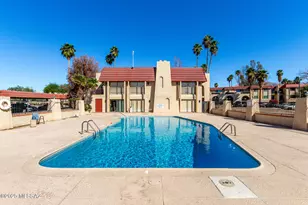 6325 N Barcelona Ln, Tucson, AZ 85704 - Photo 30