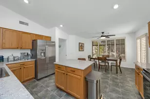 38858 S Stone Wood Dr, Saddlebrooke, AZ 85739 - Photo 10