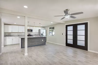 8222 E Victoria Drive, Tucson, AZ 85730 - Photo 6
