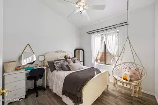 7589 E Via Los Arbustos, Tucson, AZ 85750 - Photo 16