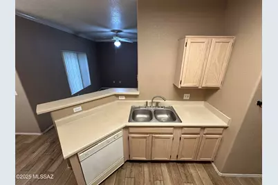 7050 E Sunrise Drive #1102, Tucson, AZ 85750 - Photo 18