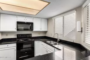 1665 N Rio Yaqui, Green Valley, AZ 85614 - Photo 12