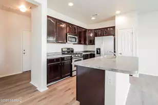 1027 E Madera Grove Ln, Sahuarita, AZ 85629 - Photo 4