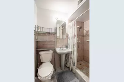 7018 E Calle Betelgeux, Tucson, AZ 85710 - Photo 32