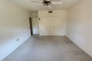 1820 W Camino Urbano, Green Valley, AZ 85622 - Photo 10