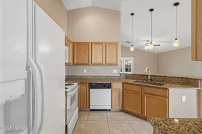 10979 N Double Eagle Court, Oro Valley, AZ 85737 - Photo 8