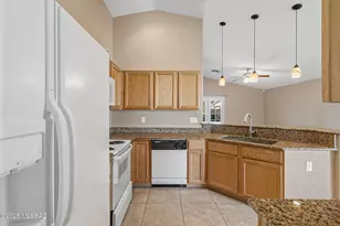 10979 N Double Eagle Ct, Oro Valley, AZ 85737 - Photo 8