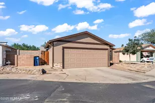 2080 W Brittain Dr, Tucson, AZ 85705 - Photo 2