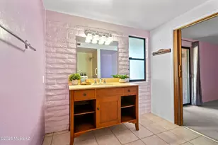 37 E Mediterranean Dr, Tucson, AZ 85704 - Photo 18