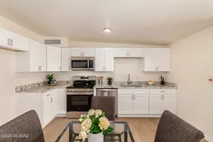 4032 S Desert Spring Dr, Tucson, AZ 85730 - Photo 10