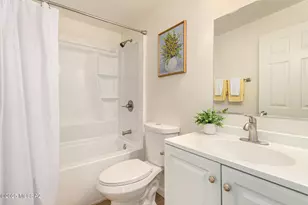 4032 S Desert Spring Dr, Tucson, AZ 85730 - Photo 14