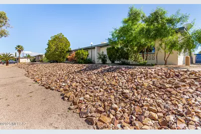4032 S Desert Spring Drive, Tucson, AZ 85730 - Photo 4