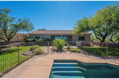 789 E Josephine Canyon Drive, Green Valley, AZ 85614 - Photo 14