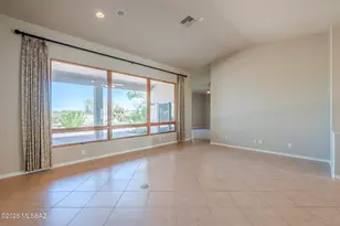 789 E Josephine Canyon Dr, Green Valley, AZ 85614 - Photo 4