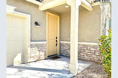 9721 E Copper Glance Trail, Tucson, AZ 85747 - Photo 2