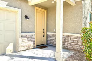 9721 E Copper Glance Trl, Tucson, AZ 85747 - Photo 2