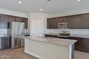 17165 W Sharps Rd, Marana, AZ 85653 - Photo 38