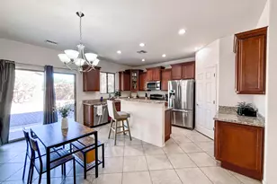 7287 E Heartwood Dr, Tucson, AZ 85756 - Photo 10