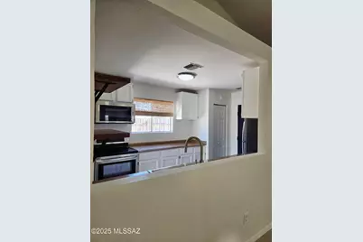 10561 E Elkridge Place, Tucson, AZ 85730 - Photo 12
