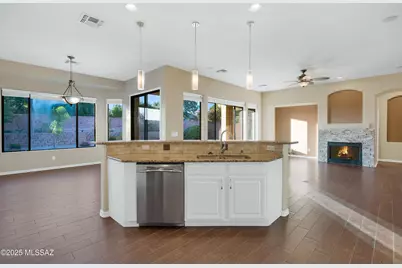 13059 N Kenosha Bluff Drive, Marana, AZ 85658 - Photo 12