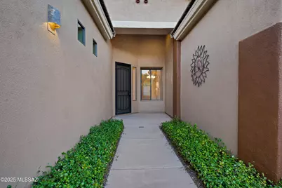 13059 N Kenosha Bluff Drive, Marana, AZ 85658 - Photo 4