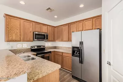 3679 W Goshen Drive, Tucson, AZ 85741 - Photo 10