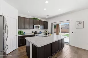 11057 W Cardium Ln, Marana, AZ 85658 - Photo 1