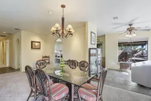 1006 N Paseo Iris, Green Valley, AZ 85614 - Photo 14