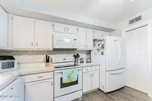 1841 S San Ray, Green Valley, AZ 85614 - Photo 14