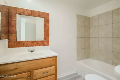 354 W Delano Street #1, Tucson, AZ 85705 - Photo 16