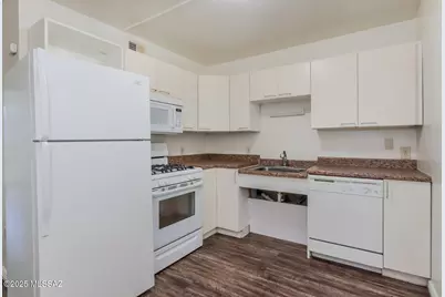 770 N Dodge Boulevard #10, Tucson, AZ 85716 - Photo 10