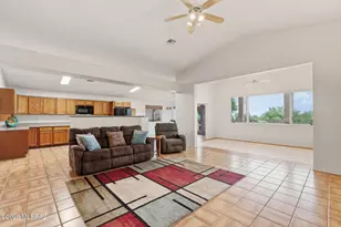 1171 W Placita Alvina, Green Valley, AZ 85614 - Photo 4