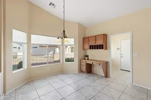 2646 E Barclay Ct, Green Valley, AZ 85614 - Photo 16