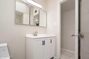 7328 E 20th St, Tucson, AZ 85710 - Photo 16