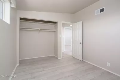 7328 E 20th Street, Tucson, AZ 85710 - Photo 14
