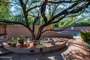 6828 E Calle Luciente, Tucson, AZ 85715 - Photo 12