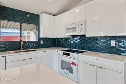 2305 W Ruthrauff Road, Tucson, AZ 85705 - Photo 12