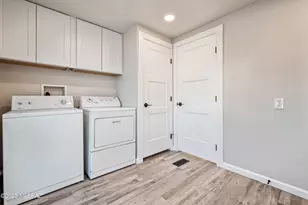 2305 W Ruthrauff Rd, Tucson, AZ 85705 - Photo 26