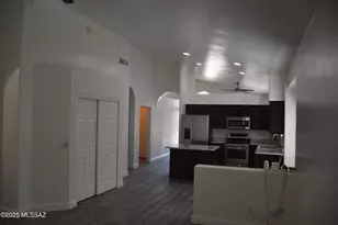 7344 James Dean Ave, Tucson, AZ 85747 - Photo 10