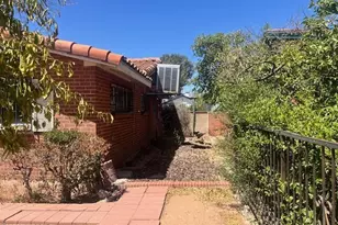 2615 E Manchester St, Tucson, AZ 85716 - Photo 36