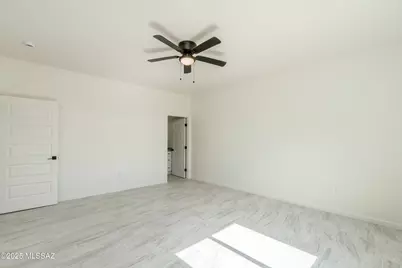 518 W 38th Street, Tucson, AZ 85713 - Photo 16