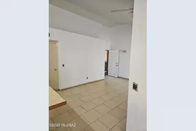 1674 W Park Wood Lane, Tucson, AZ 85746 - Photo 4