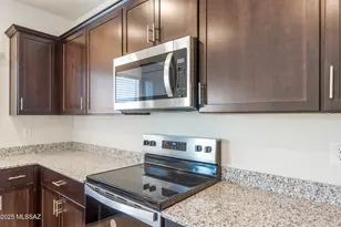 806 W Calle Falerno, Sahuarita, AZ 85629 - Photo 4