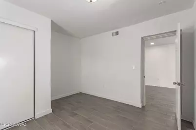 414 E Michigan Drive, Tucson, AZ 85714 - Photo 16