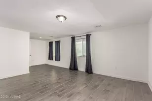 414 E Michigan Dr, Tucson, AZ 85714 - Photo 10