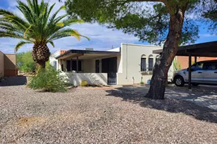 237 N Calle Del Diablo, Green Valley, AZ 85614 - Photo 2