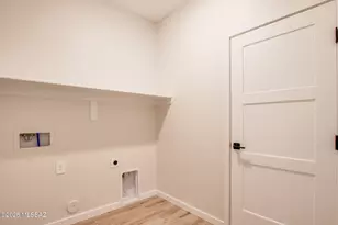 3272 W Athenee Ct, Tucson, AZ 85746 - Photo 12